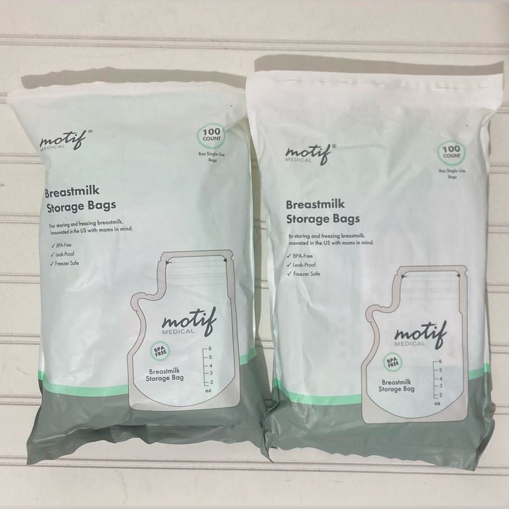 Motif Breastmilk Storage Bags BPA Free Leak Proof Freezer Safe‎ About 160 8 oz